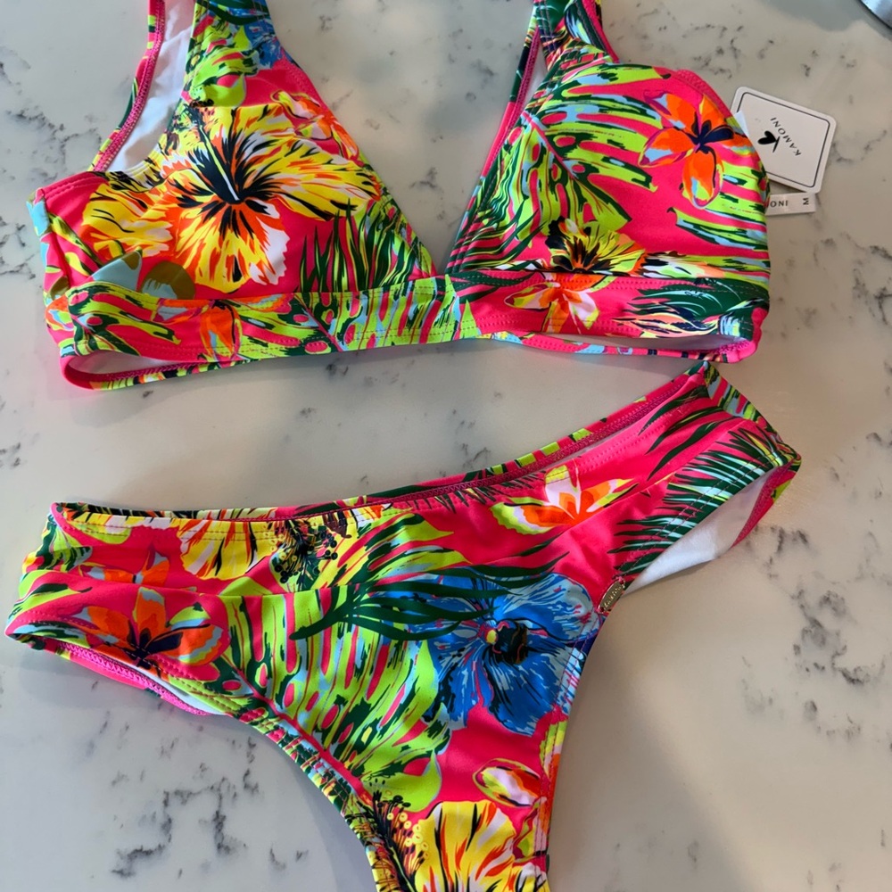 *NEW Kamoni Vibrant Floral Bikini Set